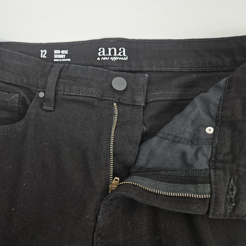 Ana midrise skinny black jeans size 12 - Picture 12 of 15